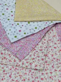 A1356 花柄 100cm×50cm　コットン100%　Wガーゼ　4枚組