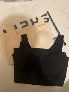 シームレスタンクトップ⭐︎2枚セット⭐︎新品