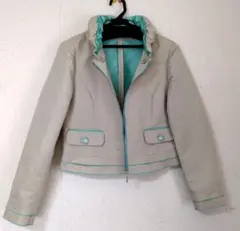 更に緊急お値下❣クレージュのフード付きベージュ水色ジャケット