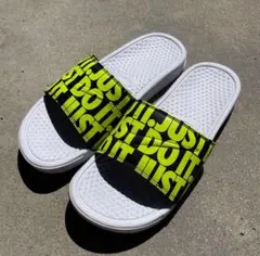 Item thumbnail for item 0de0ab53-1a7d-4b9c-a877-9b59c8af64bd