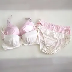 【即日発送】2セット／チュチュアンナ／D75ブラ&Lパンツ　オフホワイト&ピンク
