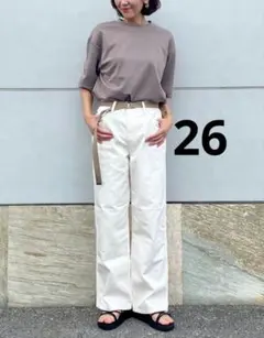 ユニクロ　バギージーンズ　オフホワイト　26