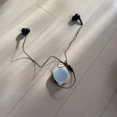 有線イヤホン インイヤー型 ブラック リール付