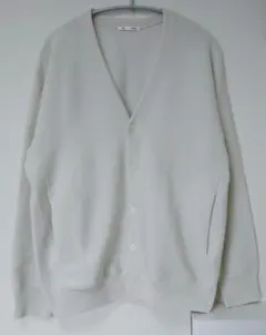 GU ウォッシャブルVネックカーディガン