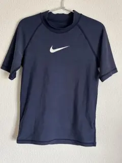 Nike ラッシュガード ネイビー 130センチ