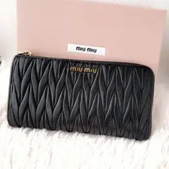✨Aランク・箱付き✨ MIUMIU 長財布 マテラッセ ナッパレザー ブラック