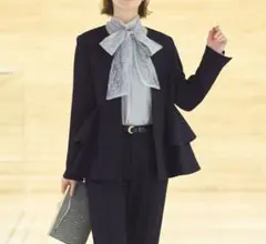 ペプラムジャケット パンツ セットアップ ネイビー