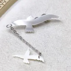 2AO93　貝殻　ブローチ