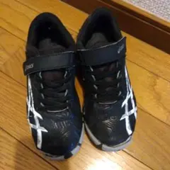 asics レザービーム スニーカー 黒/白 21.0cm