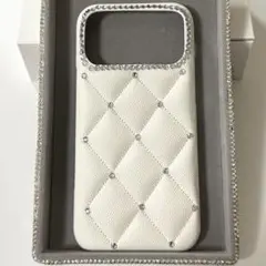 新品iPhone17ProMax用　韓国ケース　レザー キルティングホワイト柔軟