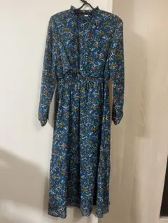 花柄ロングワンピース