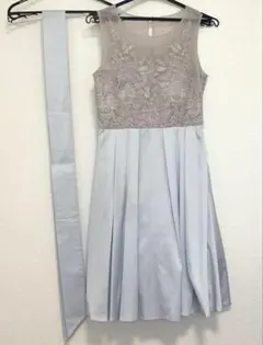 aimerお呼ばれドレス