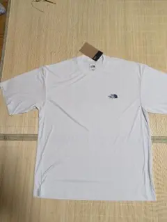 THE NORTH FACE ホワイト Tシャツ