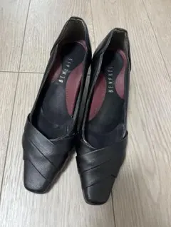 BENEBIS パンプス ブラック 21.5cmのサムネイル