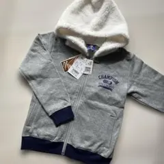 新品タグ付きChampion フード付きパーカー 130サイズ グレー