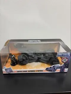 METALS ジャスティス・リーグ バットモービル & バットマン