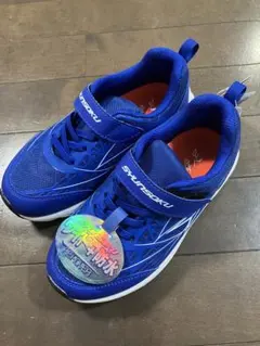 瞬足19.5 3Eスニーカー