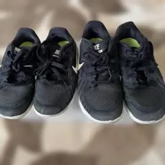 Nike 黒 スニーカー メッシュ