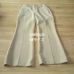 UNIQLOベージュスラックスМサイズ股下約62センチ