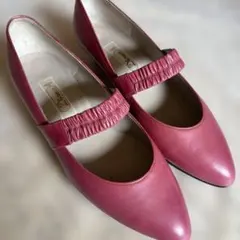 DIANAの赤（ピンク）のパンプス　約23cmのサムネイル