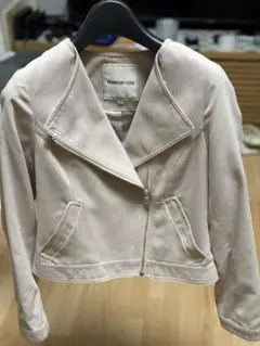 Item thumbnail for item bb345437-b43b-4986-bdff-5a01e17ca918