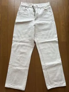 Item thumbnail for item d9e187ed-827e-41c9-a28f-45a69f4288b0