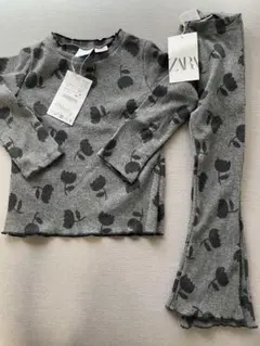 ZARA 花柄 長袖カットソー パンツ セットアップ 104cm