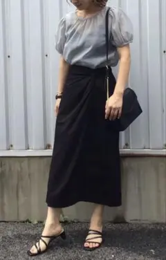 GU ノットナロースカート M 黒