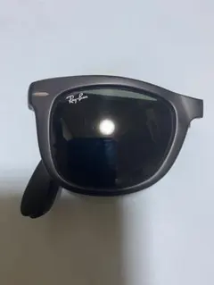 Ray-Ban FOLDING WAYFARER マットブラック サングラス