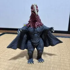 ゴジラ 東宝大怪獣シリーズ ガイガン 1972 少年リック限定 - メルカリ