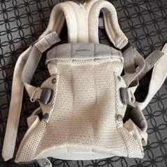 BabyBjörn Harmony メッシュクリーム色