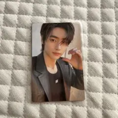 Item thumbnail for item efeb40f1-38f2-45d1-97d4-56043232cd4d