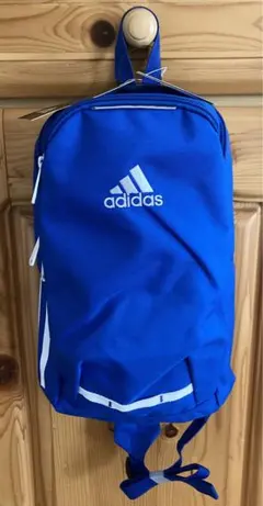新品　タグ付　adidas アディダス　ワンショルダー　ボディ　バッグ　キッズ