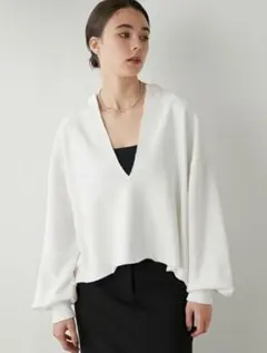 【Whim Gazette】ウィムガゼット スウェットVネックプルオーバー 白