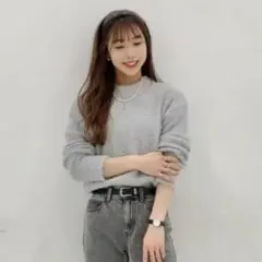 GU シャイニークルーネックセーター
