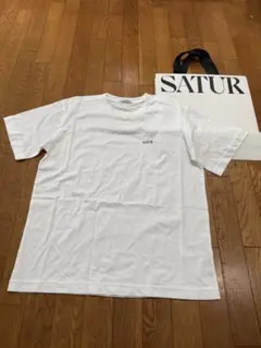 韓国　セター　SATUR 正規品　ホワイト　白　半袖　ロゴT ワンポイント　M