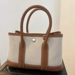 Mal. レレレさん⭐︎新品⭐︎本革ミニトートバックキャメル２０センチ8900円