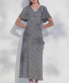 【美品】【Sweet×MERCURYDUO】小花柄ナローワンピース