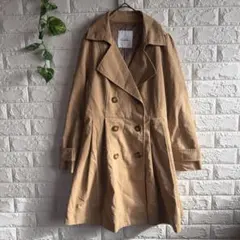 15873 ダズリン フィット&フレア トレンチコート プリーツ ベージュ S