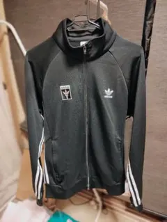 adidas トラックジャケット ジャージ L 黒 y2k トレフォイルのサムネイル