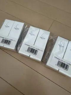 6本セット！おまけ付き　タカミスキンピール 30ml 角質美容液 TAKAMIのサムネイル
