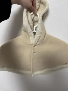 ベージュ フリース フード付きポンチョ