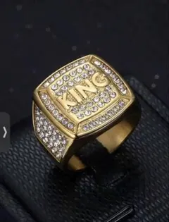 KING ロゴ ゴールドカラー リング メンズ 指輪、サイズ20号のサムネイル