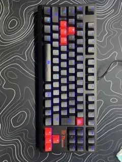 青軸　メカニカルゲーミングキーボード　Thermaltake