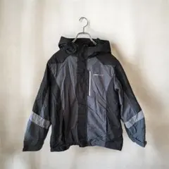 【美品】スキーウェア？ 防寒 フード付きジャケット ブルゾン