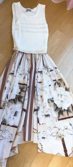 BELINDA ノースリーブワンピース サイズF 花柄