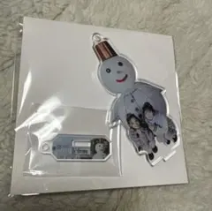 NiziU ハピドロ D賞 ミニアクリルスタンドチャーム A マコ・リオ