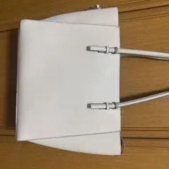 CHARLES & KEITH ハンドバッグ グレーのサムネイル
