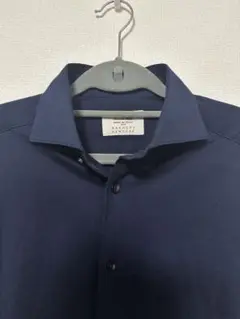 カッタウェイ シャツ