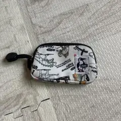 【送料込み！】CHUMS コインケース 動物柄 ホワイト　10×6cm